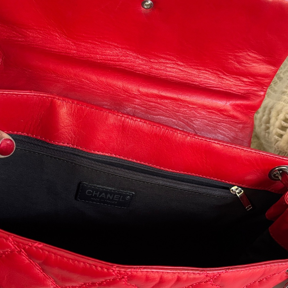 CHANEL Red Quilted Shoulder Bag - Picture 9 of 10